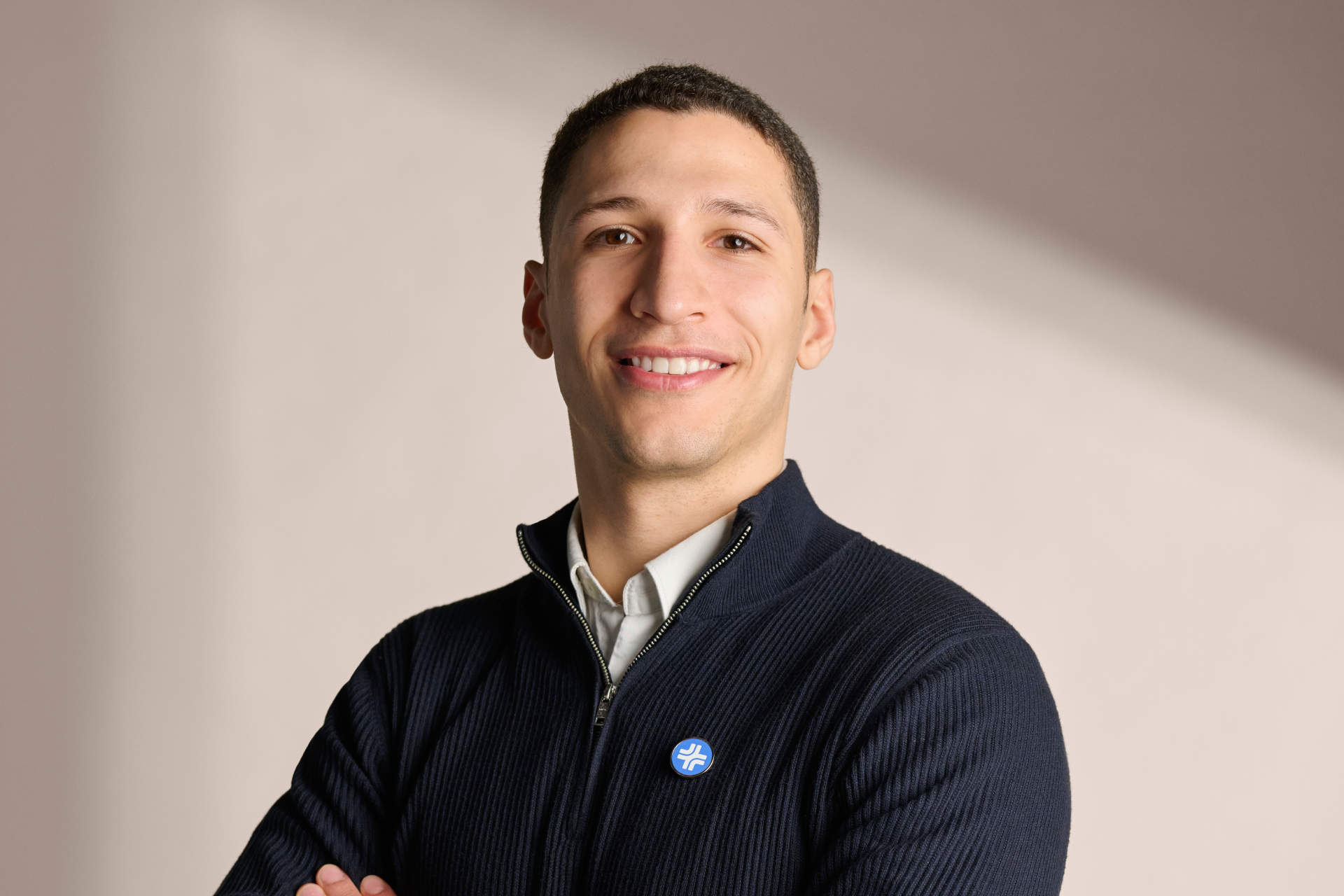 Dr. Kareem Mahmoud (MedExpress) informiert über die Vorteile der Telemedizin bei Adipositas 